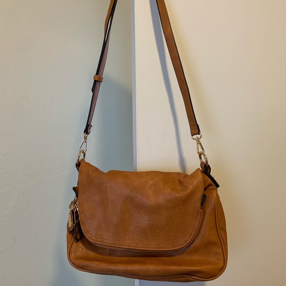 Hand bag